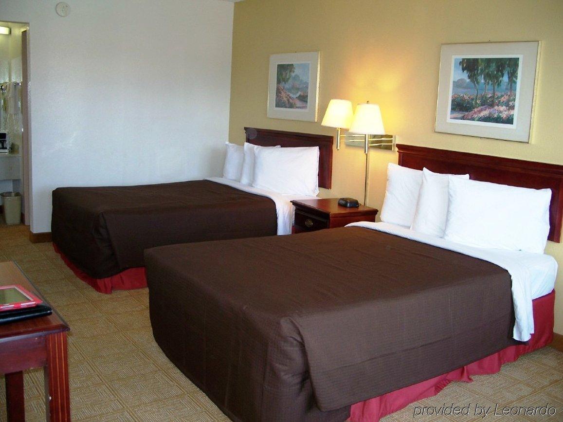 Americas Best Value Inn Дагласвілл Екстер'єр фото